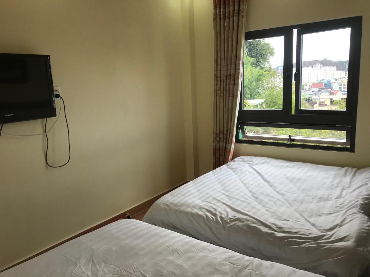 Ngoc Tran Hotel Da Lat Exterior photo